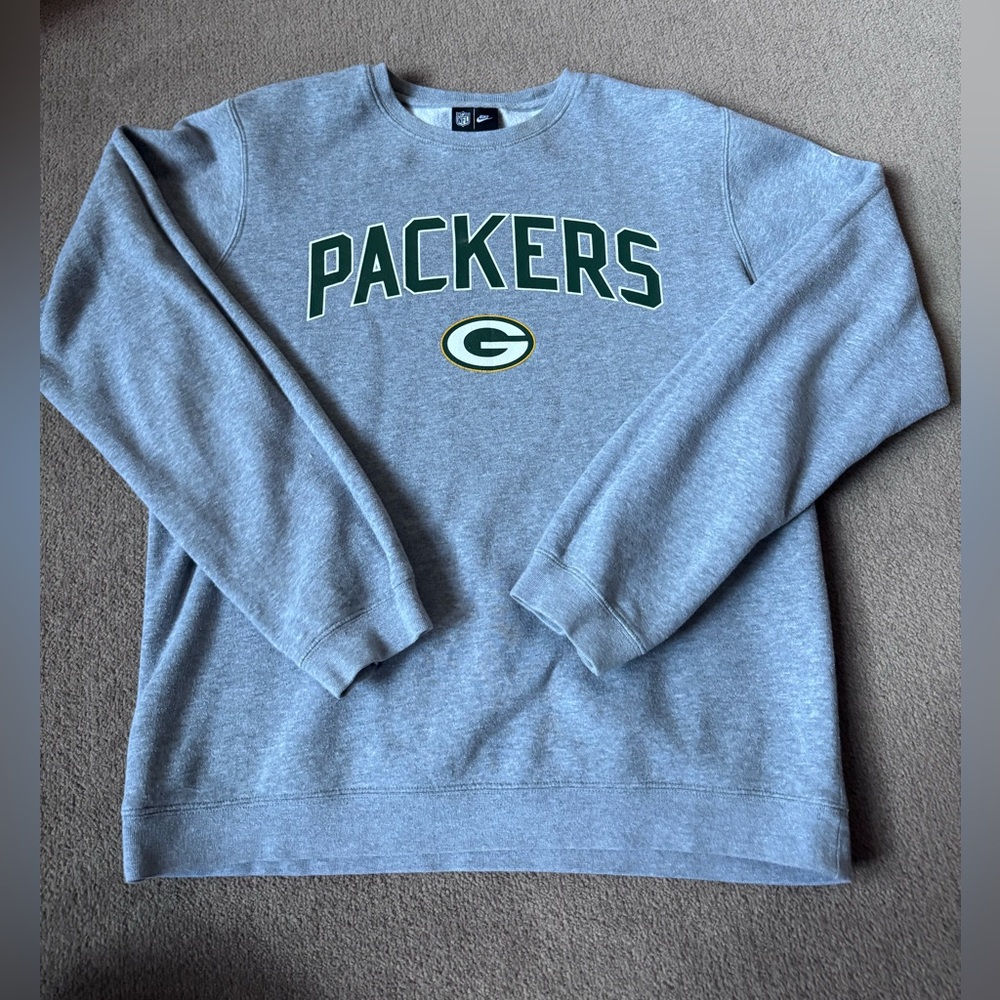 Nike x NFL Gray Crewneck Sweatshirt with Green Packers Logo